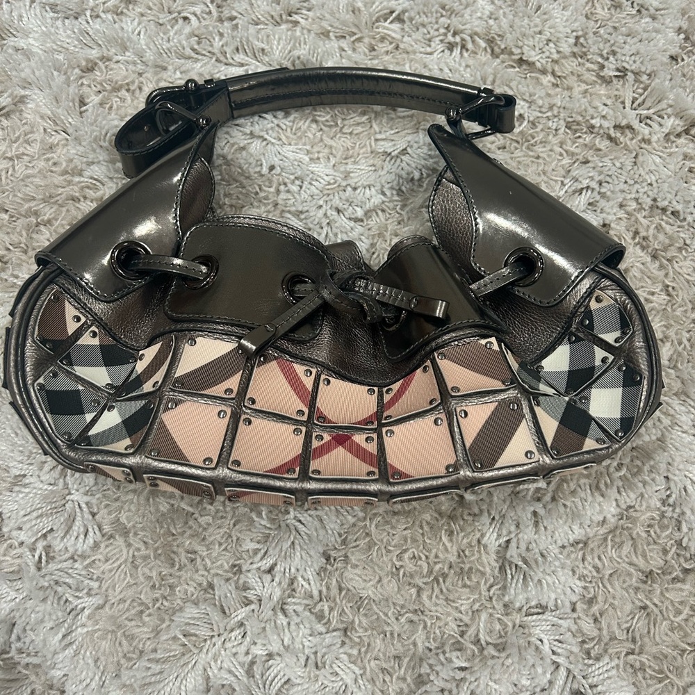 Stylish Checkered Handbag